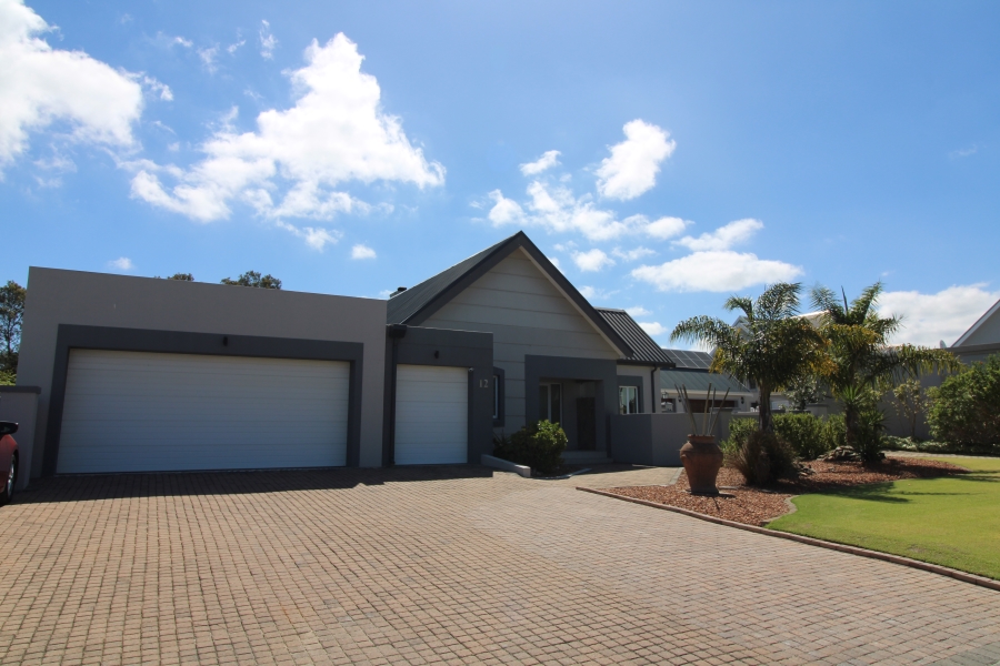 5 Bedroom Property for Sale in Kingswood Golf Estate Western Cape